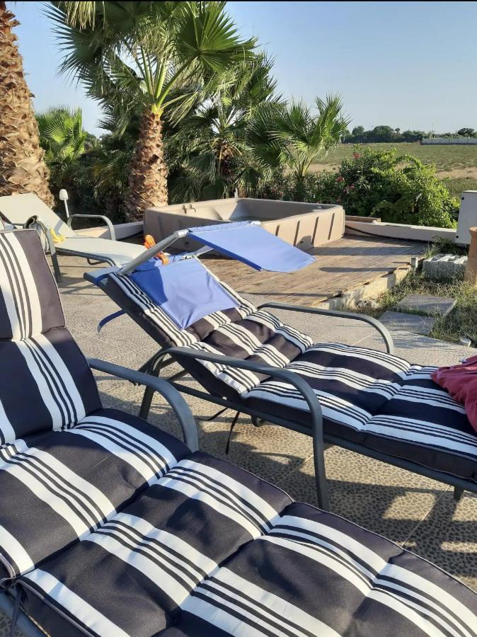 The Pervoli Studio - Pool - Close To Beach Larnaca Bagian luar foto